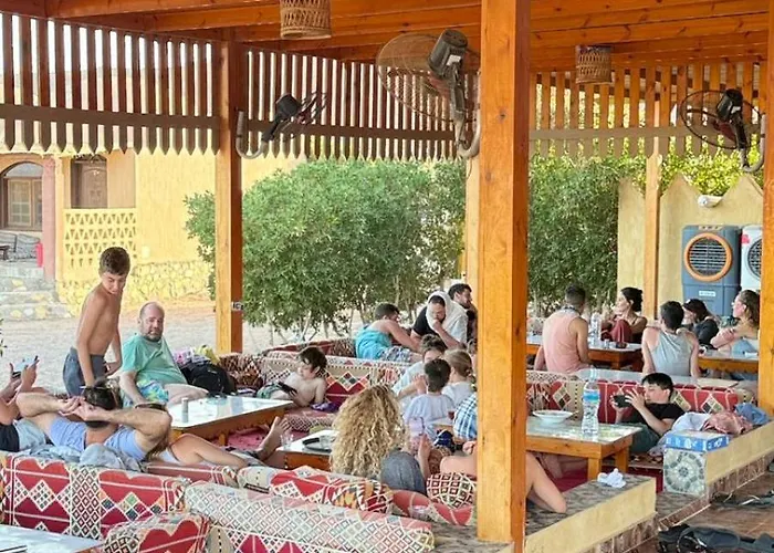 Kamp alanı Freedom Camp Saleh *